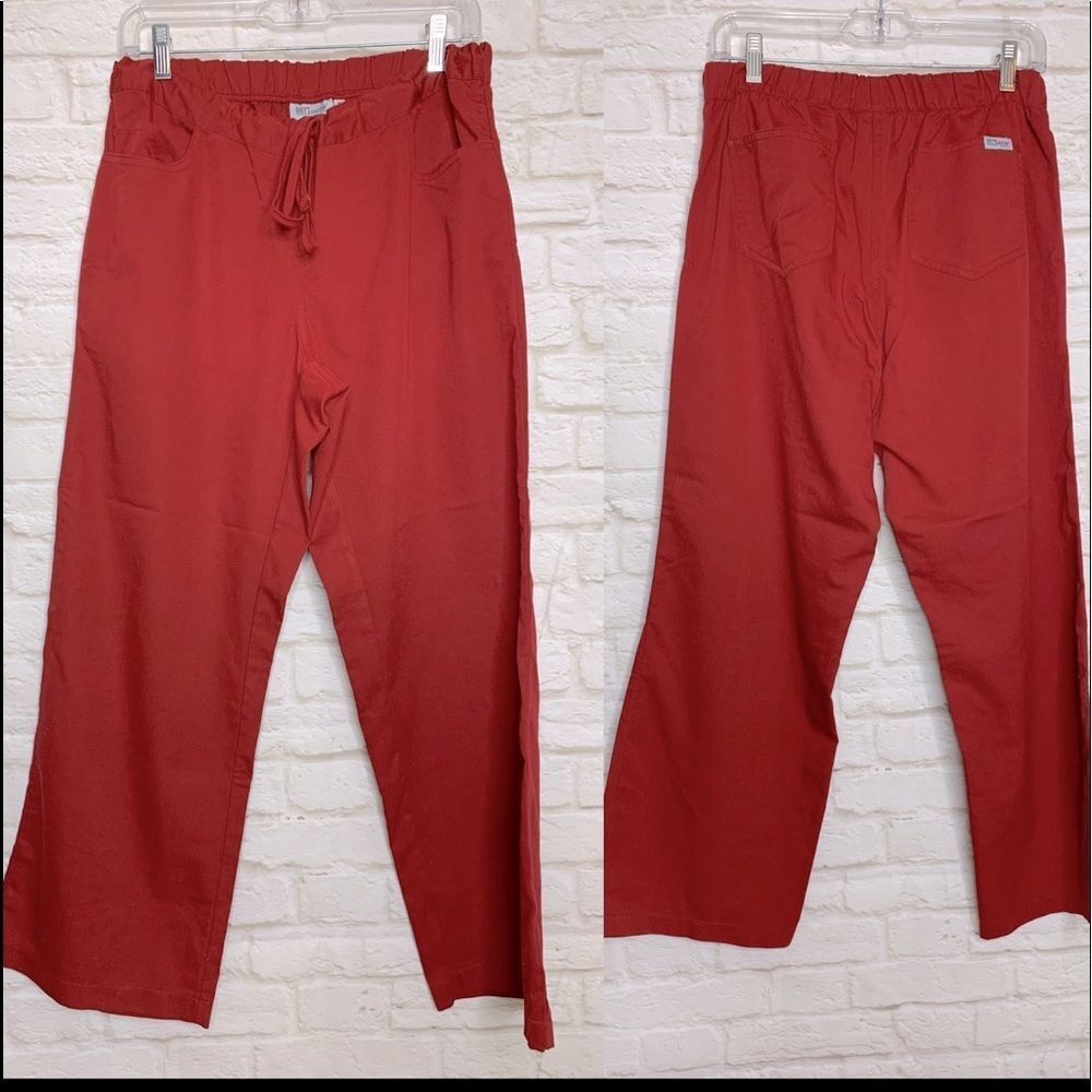 Grey’s Anatomy Scrubs Pants Size Medium-Petite reddish/Burgundy